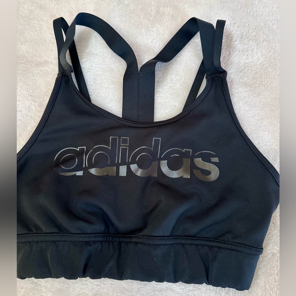 EUC Addidas Sports Bra Size Small‎